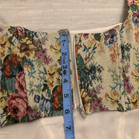 ❗️SOLD❗️Princess Polly Floral Corset Top - Picture 10 of 13
